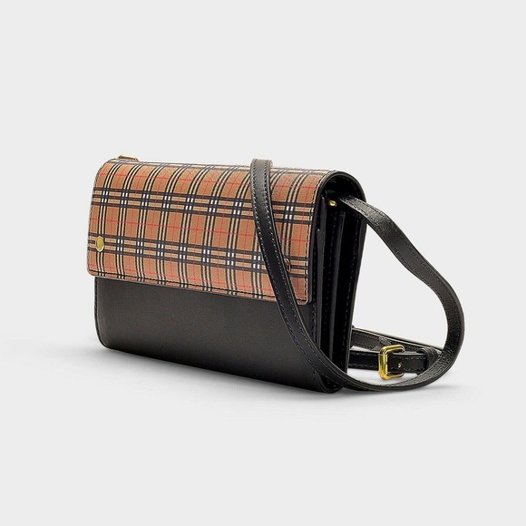 NWT BURBERRY HENLEY LEATHER CHECK BLACK SHOULDER STRAP WALLET CLUTCH BAG $790 - Picture 1 of 12